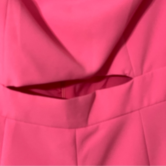 Dark Pink Cut Out Romper With Oversize Sleeves - Picture 3 of 7